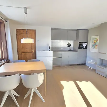 公寓 Tgiesa Alva By Interhome 伦策海德